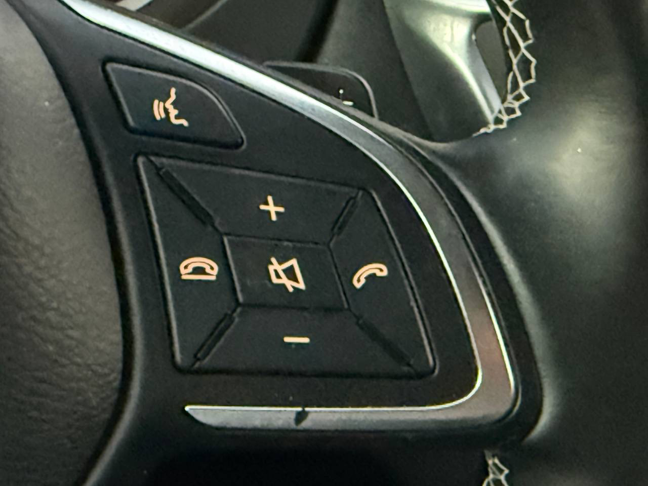 Infiniti QX30 Luxury AWD 2017 Infiniti QX30 Luxury AWD 2017