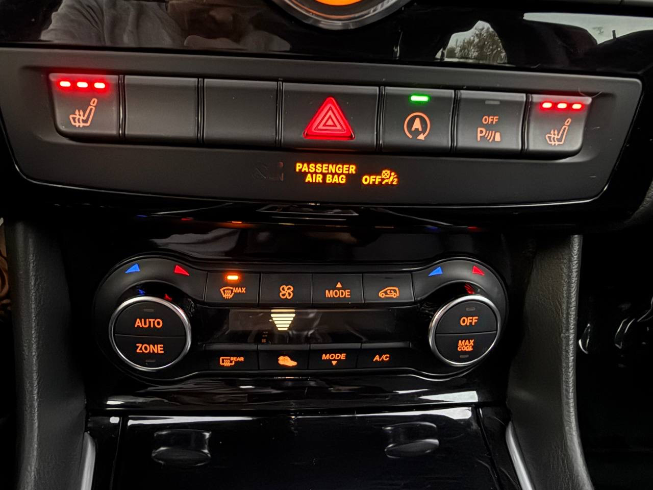 Infiniti QX30 Luxury AWD 2017 Infiniti QX30 Luxury AWD 2017