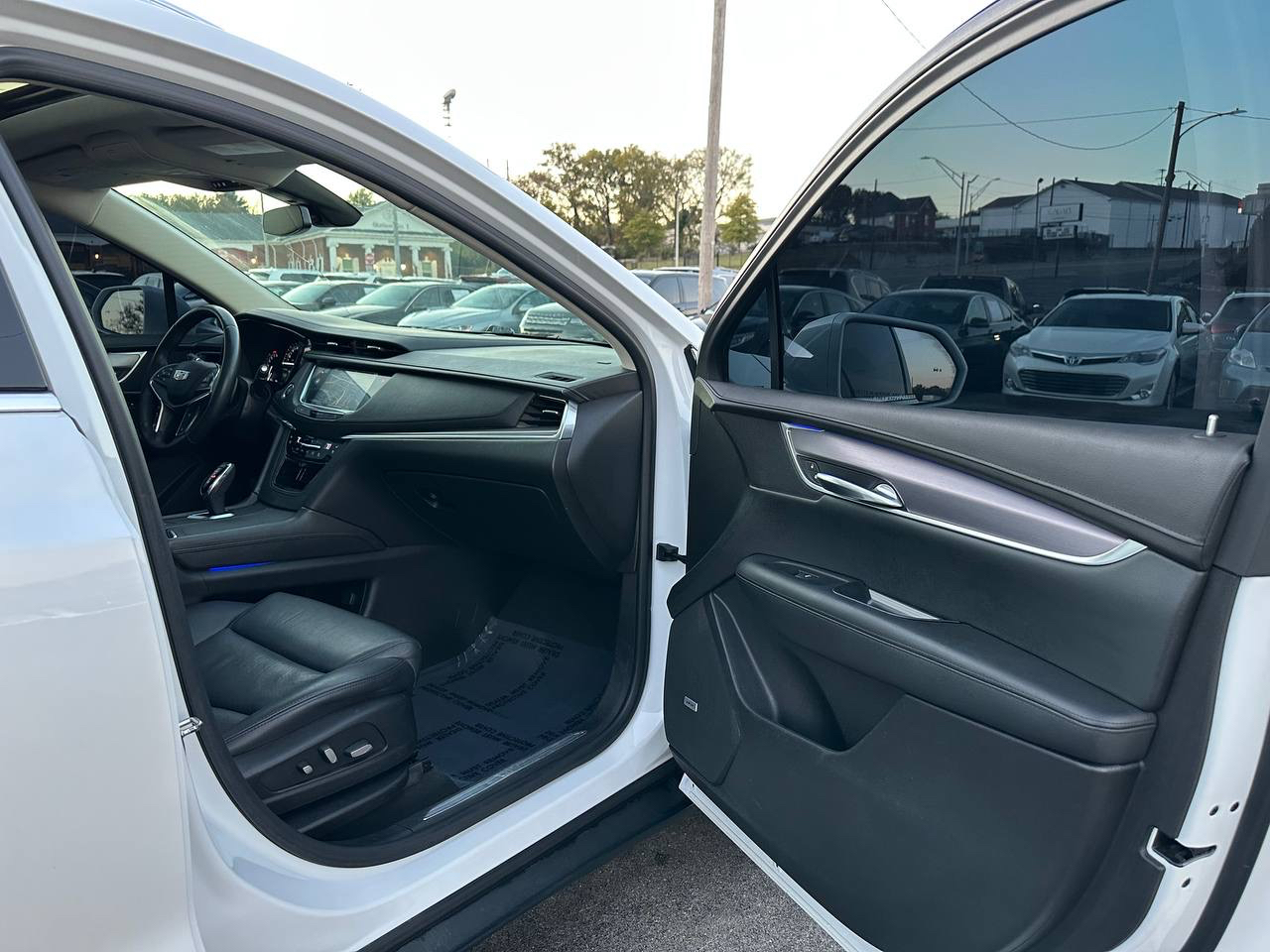 Cadillac XT5 Premium Luxury AWD 2018 Cadillac XT5 Premium Luxury AWD 2018