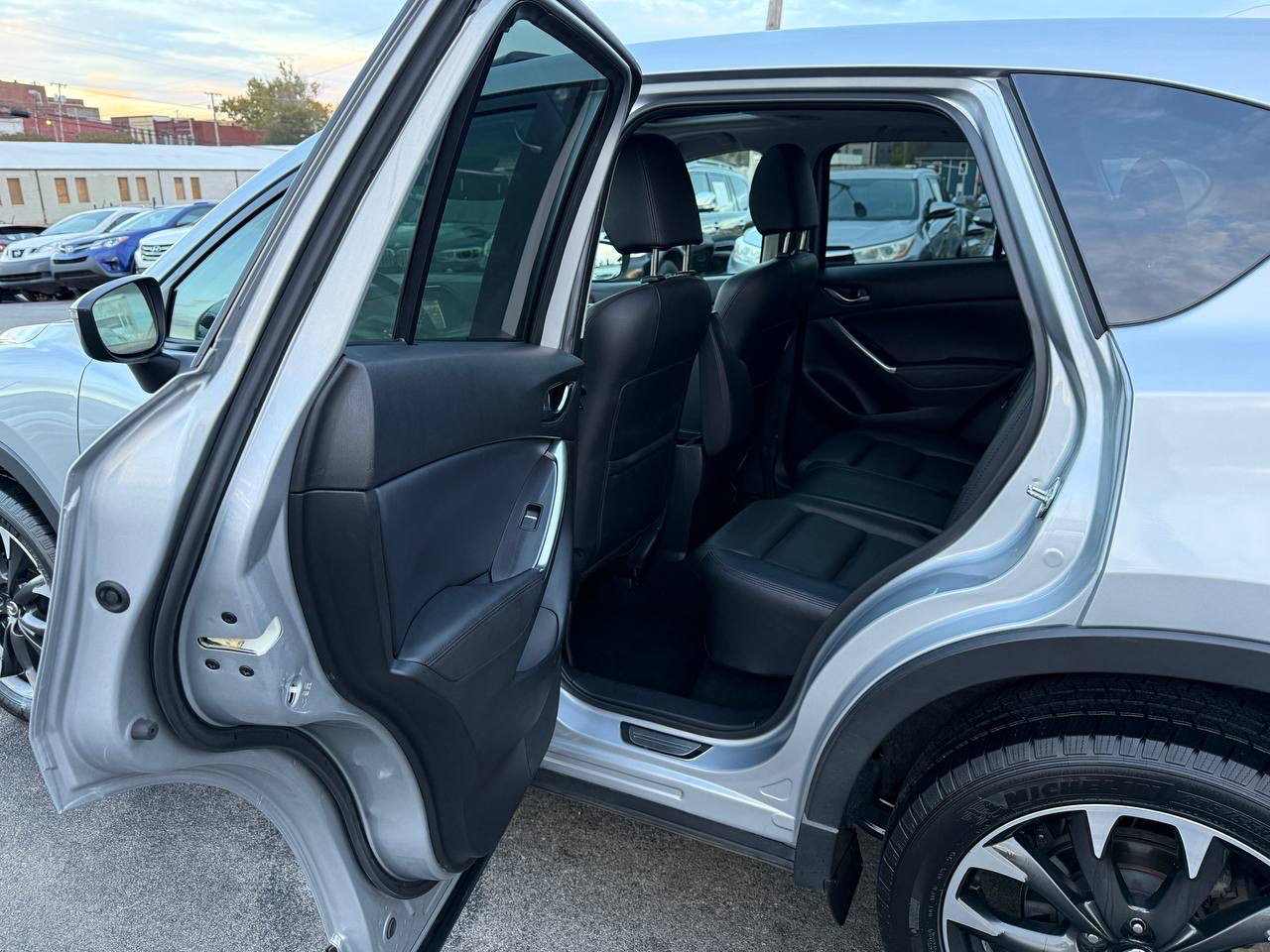 Mazda CX-5 Grand Touring 2016 Mazda CX-5 Grand Touring 2016