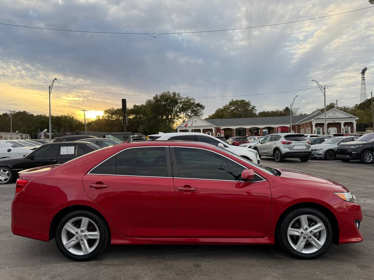 Toyota Camry SE 2012 Toyota Camry SE 2012