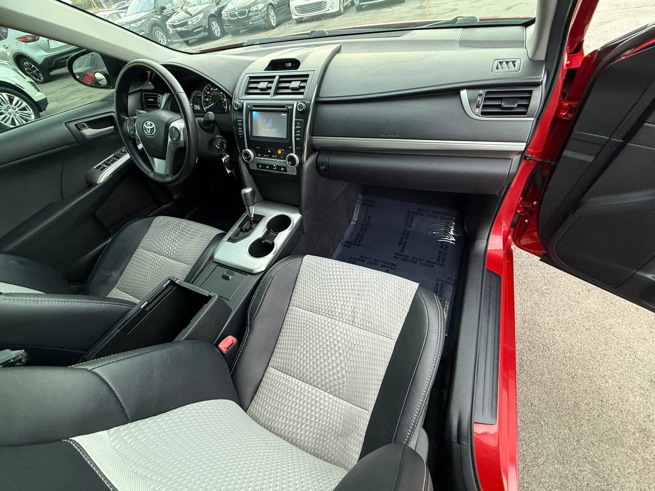 Toyota Camry SE 2012 Toyota Camry SE 2012