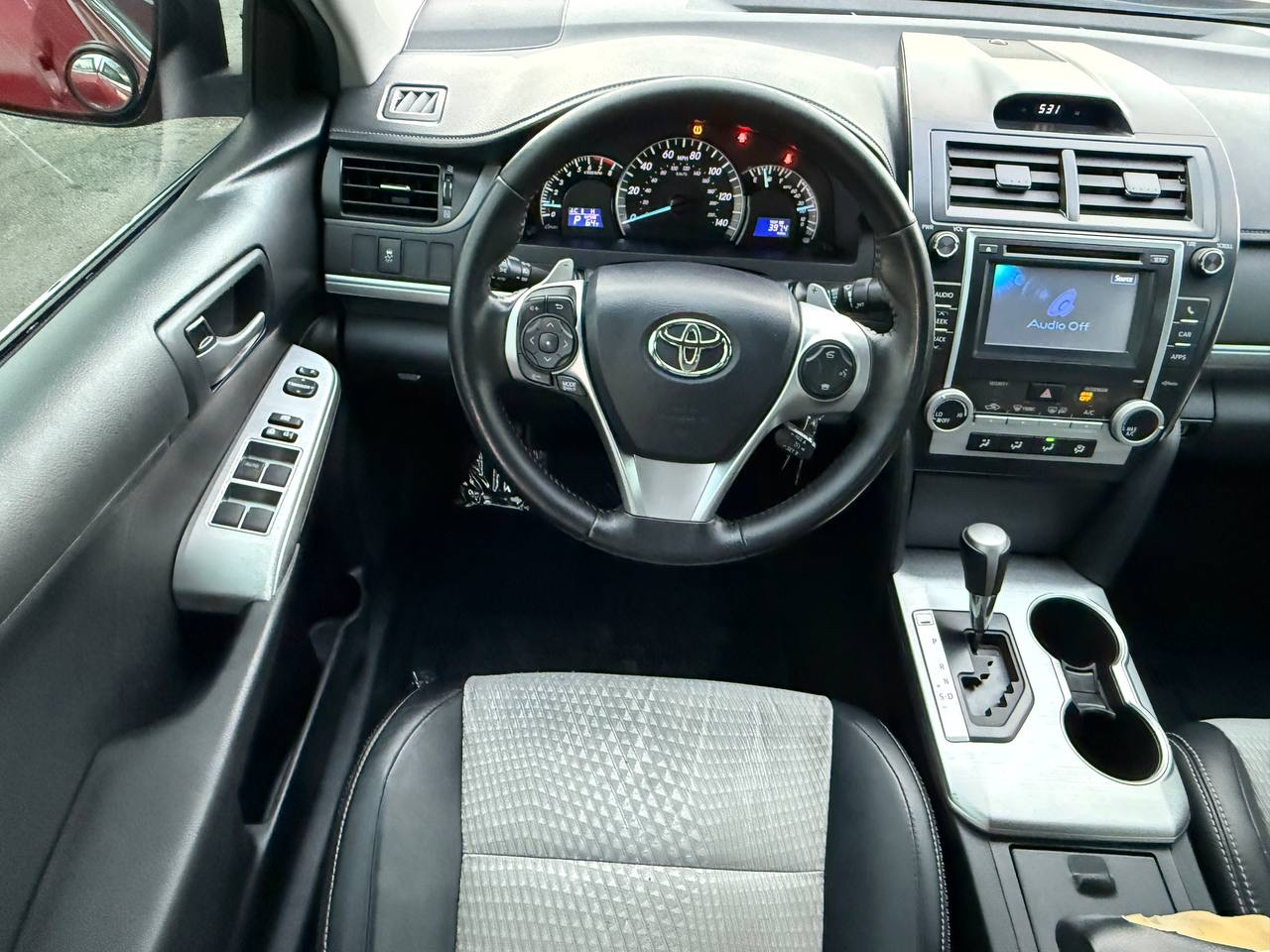 Toyota Camry SE 2012 Toyota Camry SE 2012