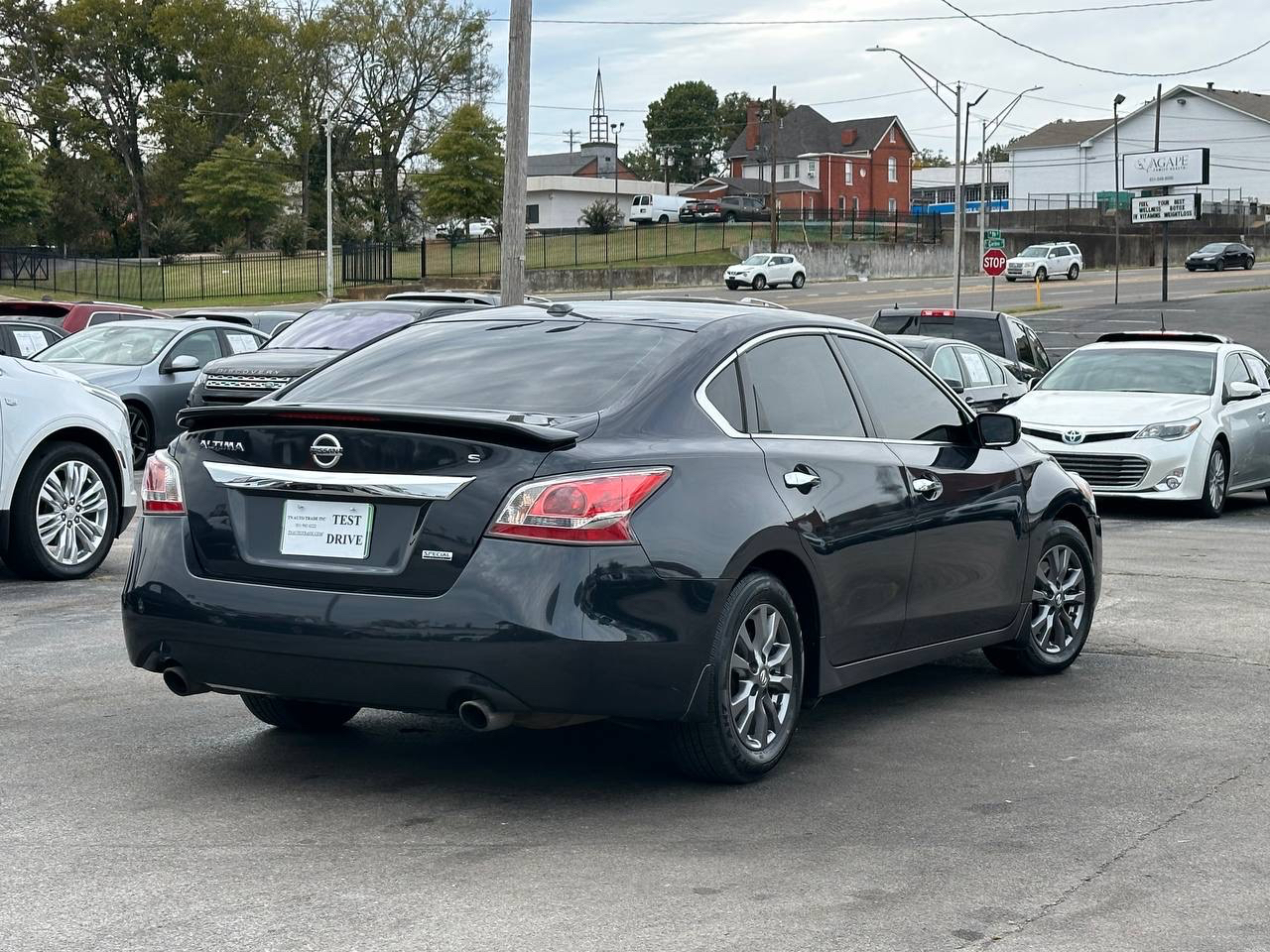 Nissan Altima 2.5 S 2015 Nissan Altima 2.5 S 2015