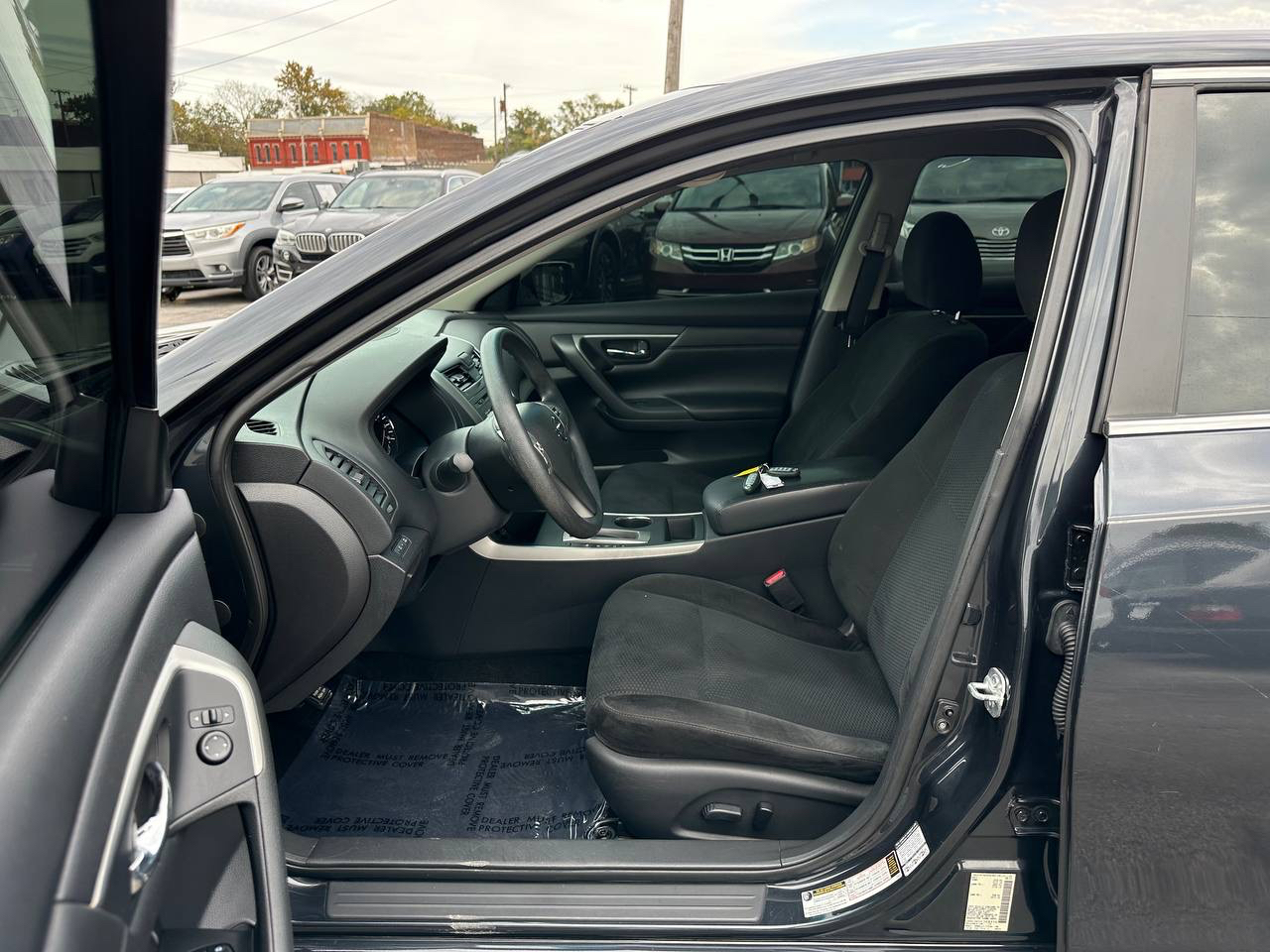 Nissan Altima 2.5 S 2015 Nissan Altima 2.5 S 2015