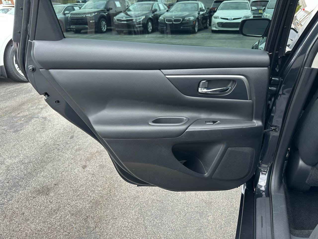 Nissan Altima 2.5 S 2015 Nissan Altima 2.5 S 2015