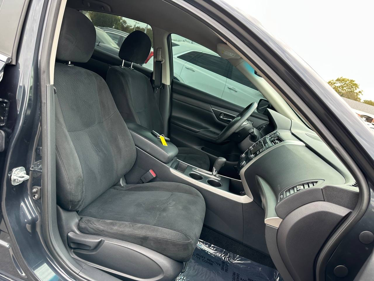 Nissan Altima 2.5 S 2015 Nissan Altima 2.5 S 2015