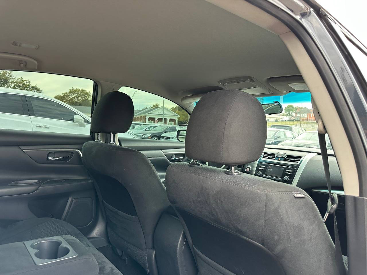 Nissan Altima 2.5 S 2015 Nissan Altima 2.5 S 2015