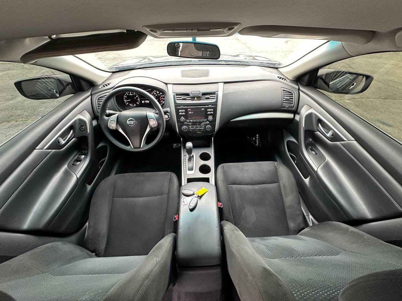 Nissan Altima 2.5 S 2015 Nissan Altima 2.5 S 2015