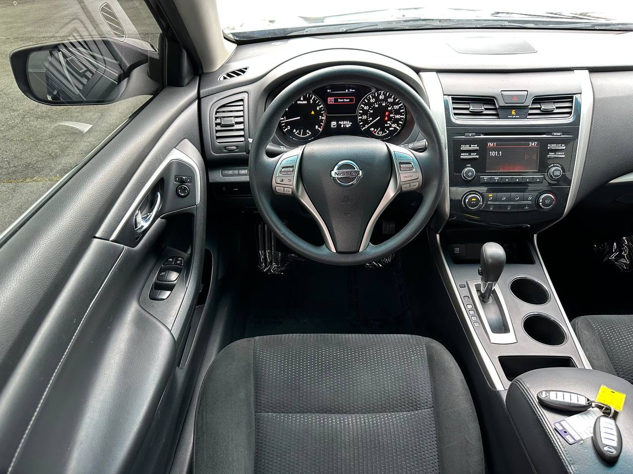 Nissan Altima 2.5 S 2015 Nissan Altima 2.5 S 2015