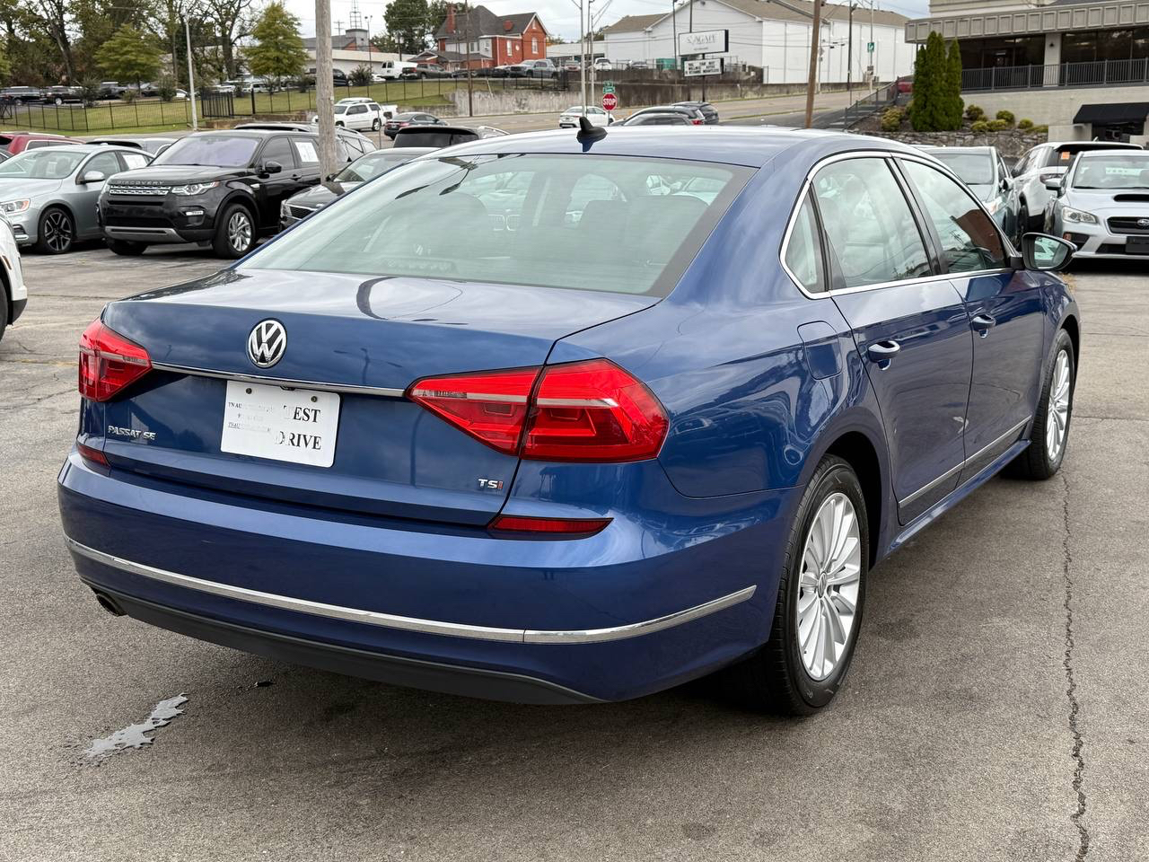 Volkswagen Passat SE 6A 2016 Volkswagen Passat SE 6A 2016