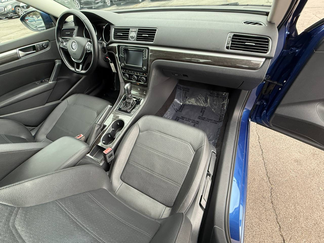 Volkswagen Passat SE 6A 2016 Volkswagen Passat SE 6A 2016