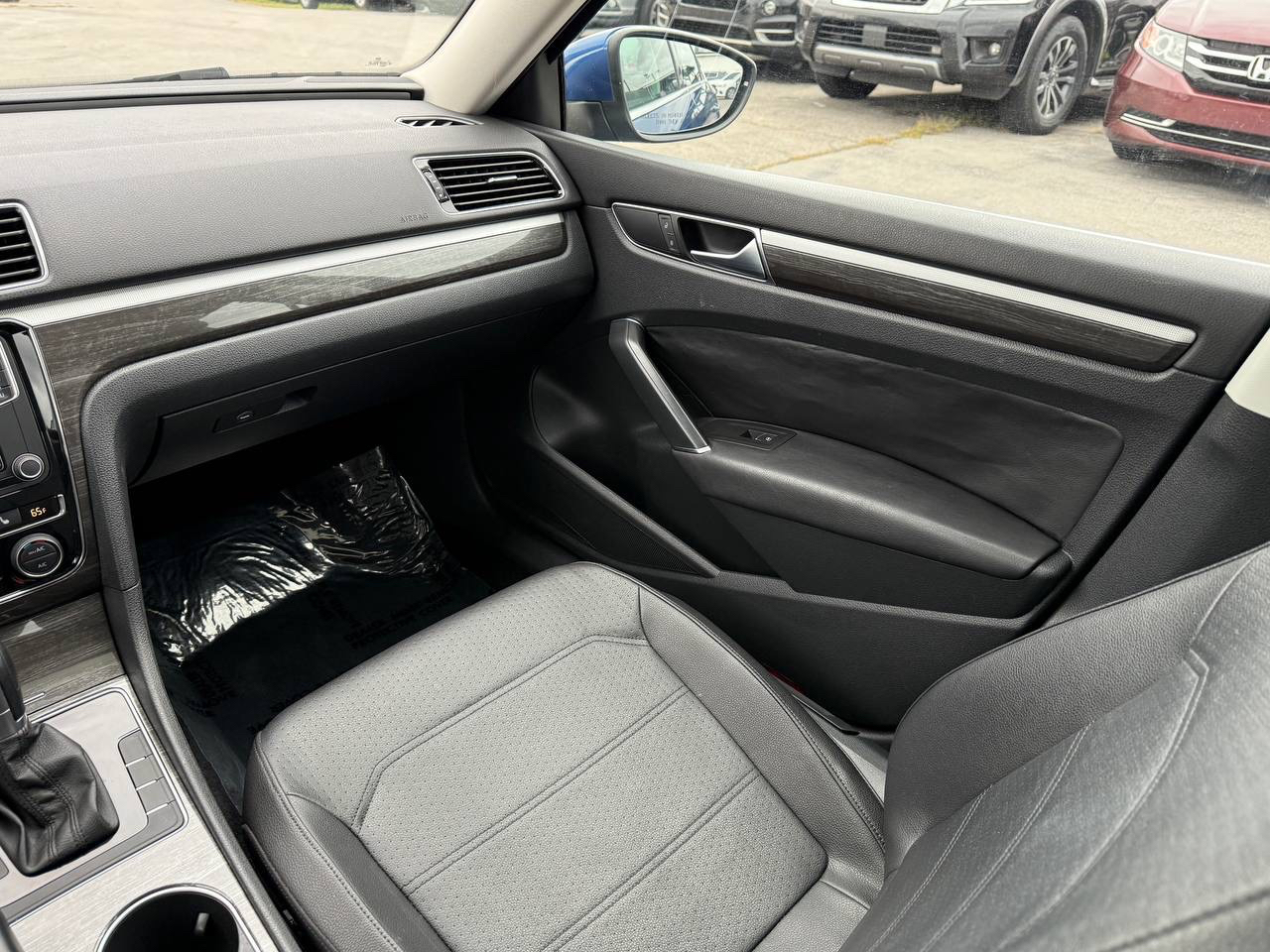 Volkswagen Passat SE 6A 2016 Volkswagen Passat SE 6A 2016