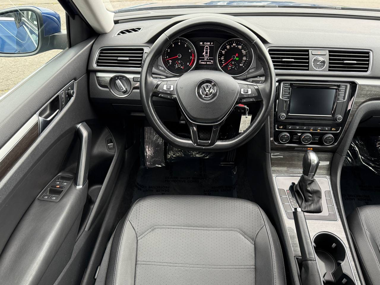 Volkswagen Passat SE 6A 2016 Volkswagen Passat SE 6A 2016