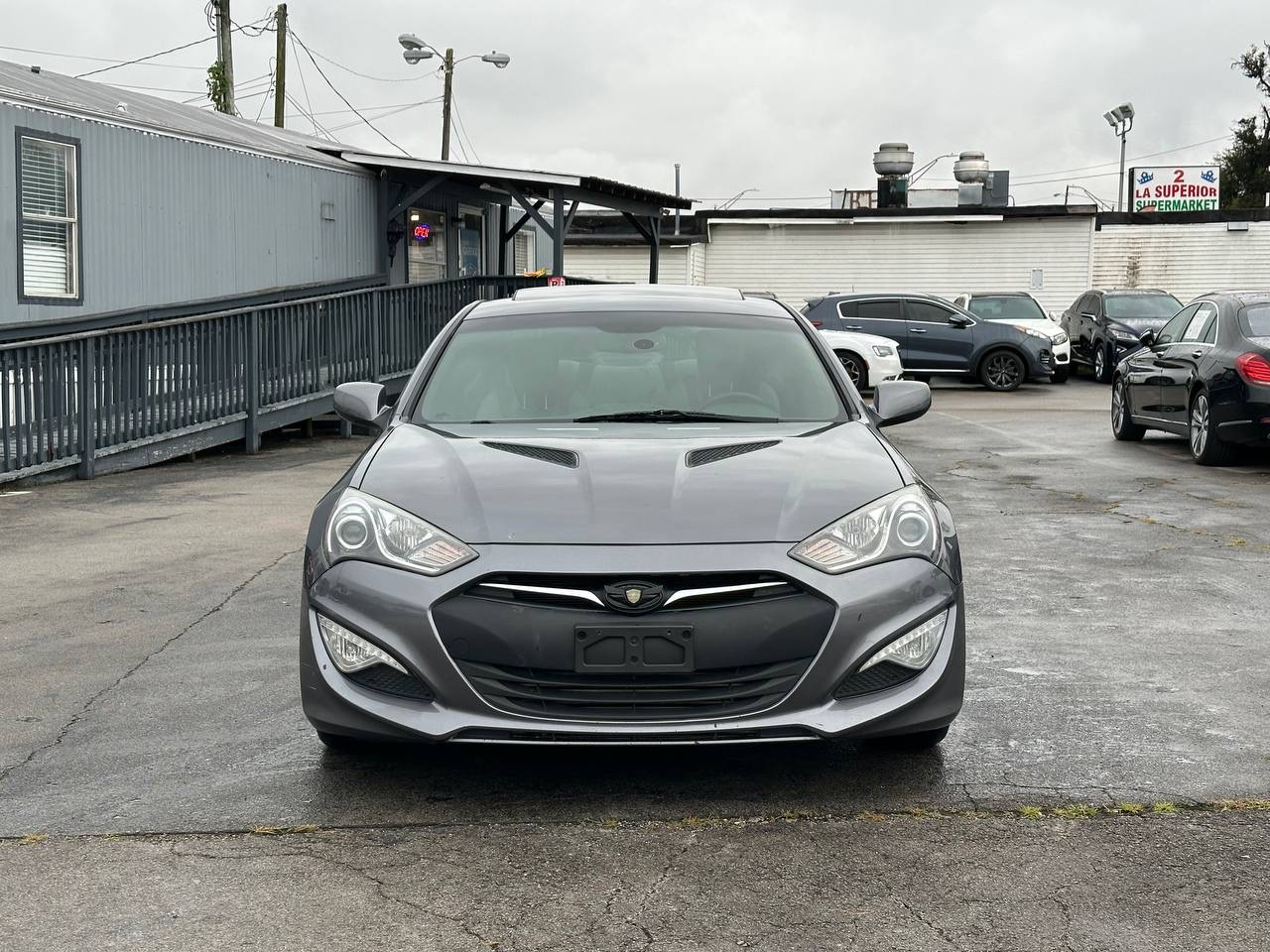 Hyundai Genesis Coupe 2.0T Premium Auto 2014 Hyundai Genesis Coupe 2.0T Premium Auto 2014