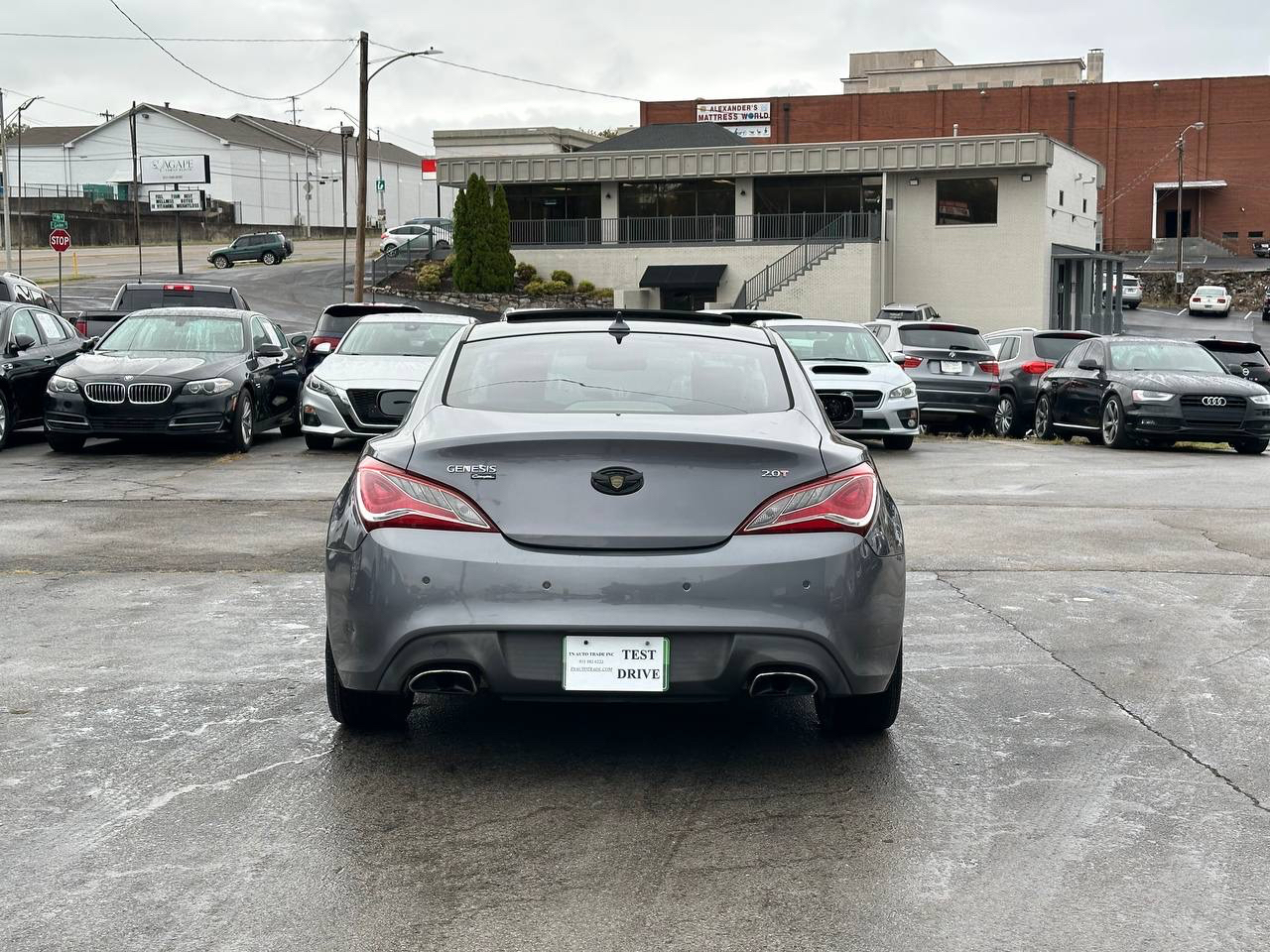 Hyundai Genesis Coupe 2.0T Premium Auto 2014 Hyundai Genesis Coupe 2.0T Premium Auto 2014