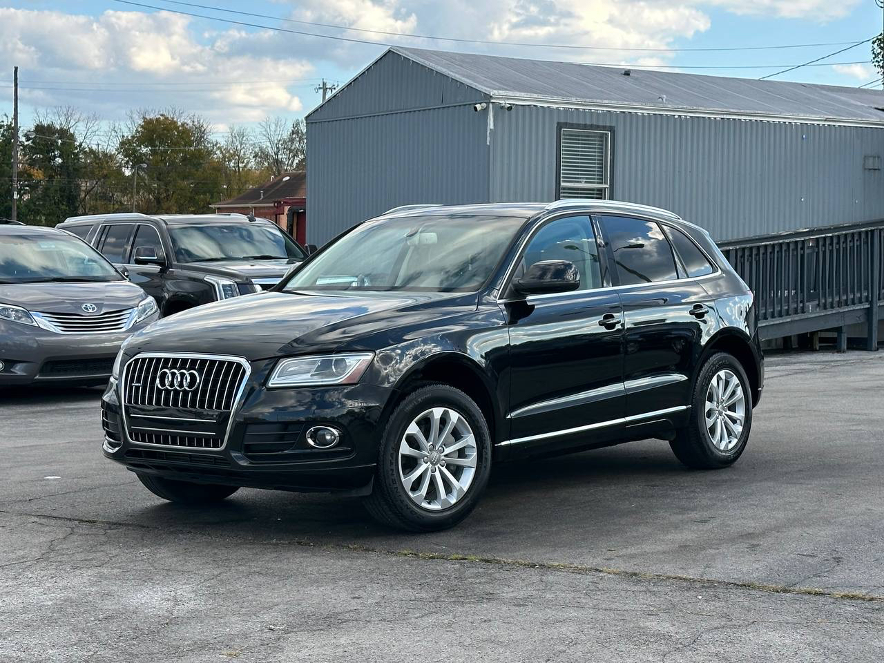 2014 Audi Q5 Premium's photo