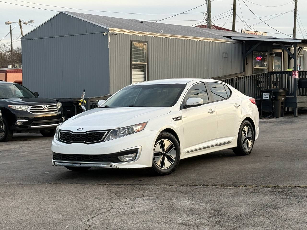 2013 Kia Optima LX Hybrid's photo