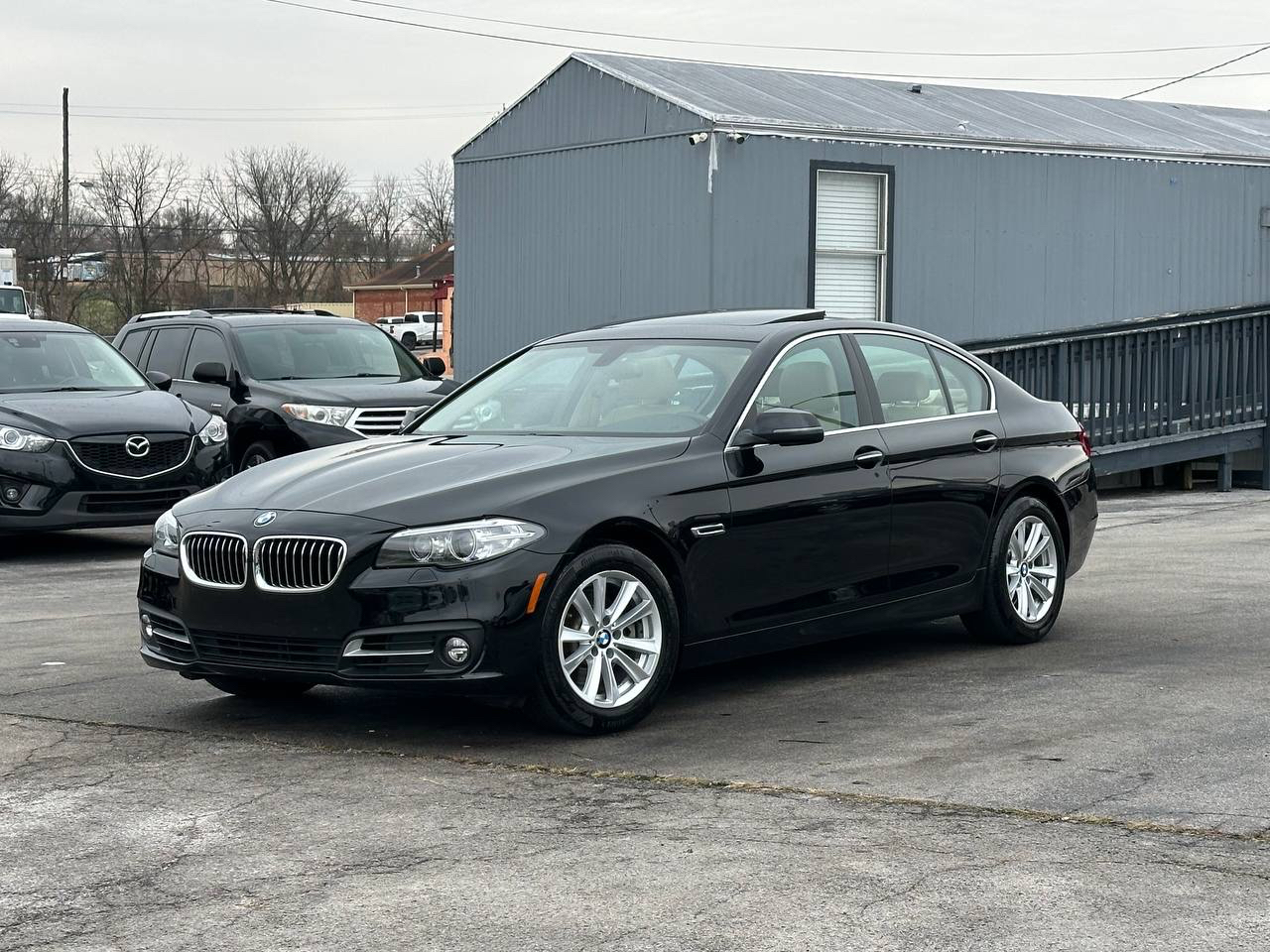 2015 BMW 5 Series 528i
