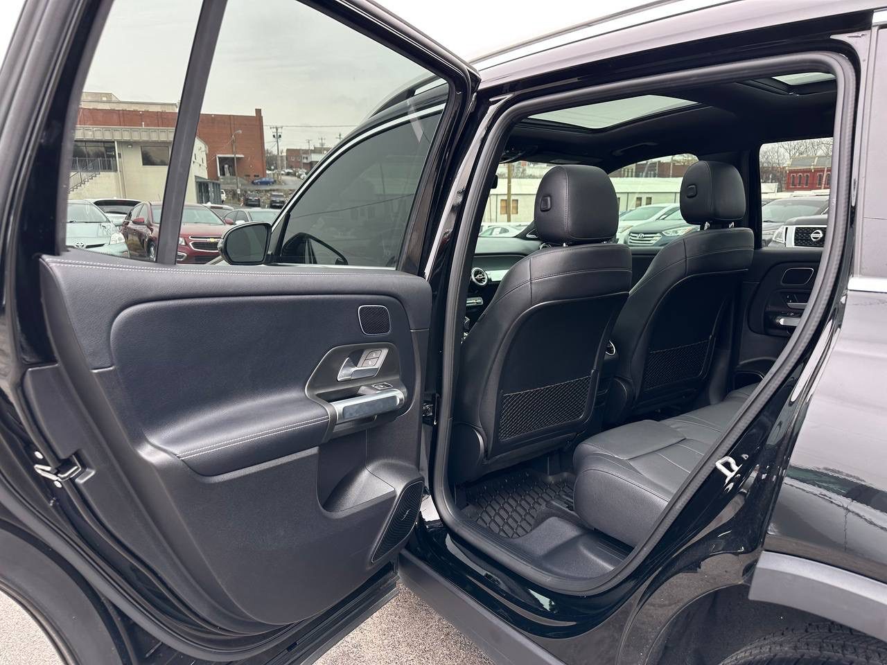 Mercedes-Benz GLB-Class GLB 250 4MATIC 2021