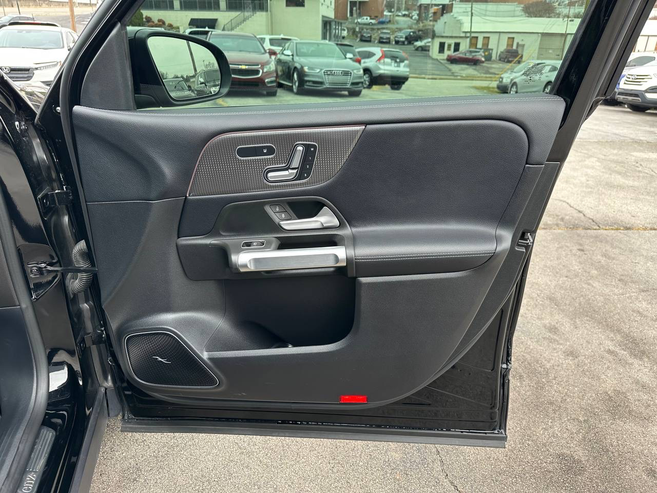 Mercedes-Benz GLB-Class GLB 250 4MATIC 2021