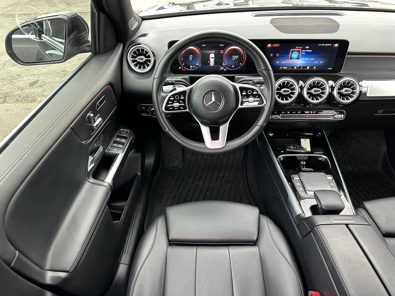 Mercedes-Benz GLB-Class GLB 250 4MATIC 2021