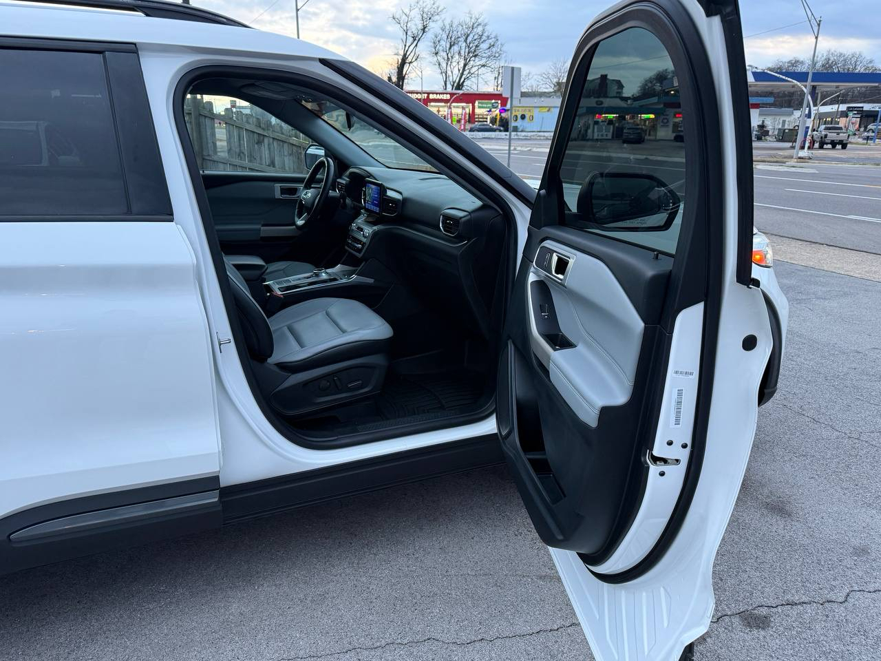 Ford Explorer XLT 2021