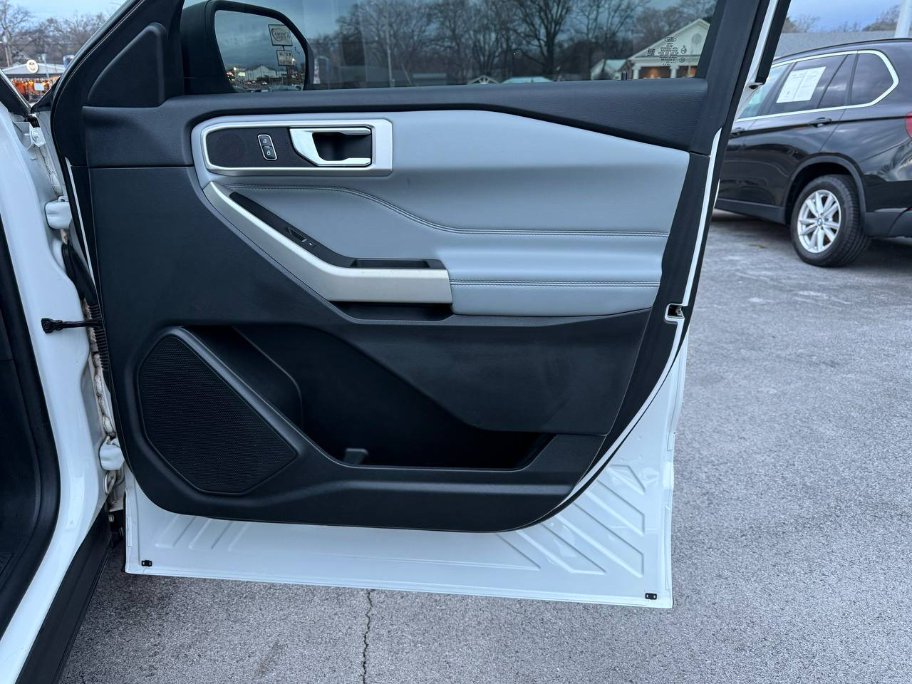 Ford Explorer XLT 2021