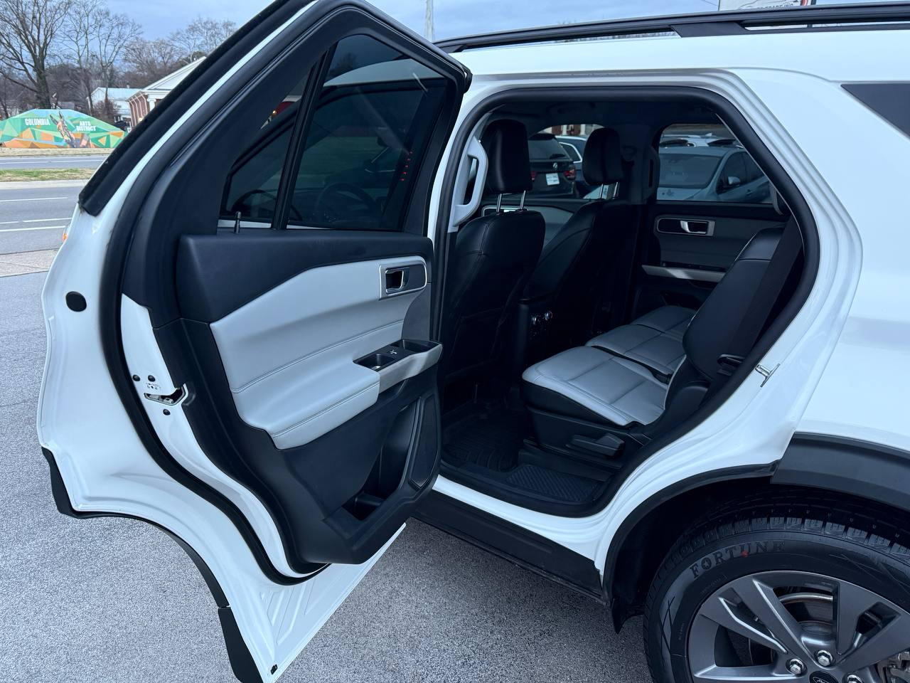 Ford Explorer XLT 2021