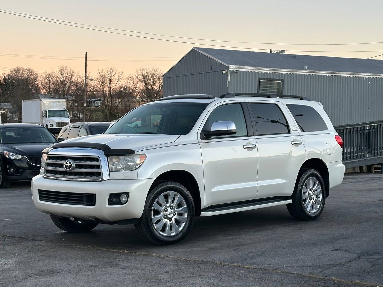 Toyota Sequoia Plantium 4WD FFV 2012