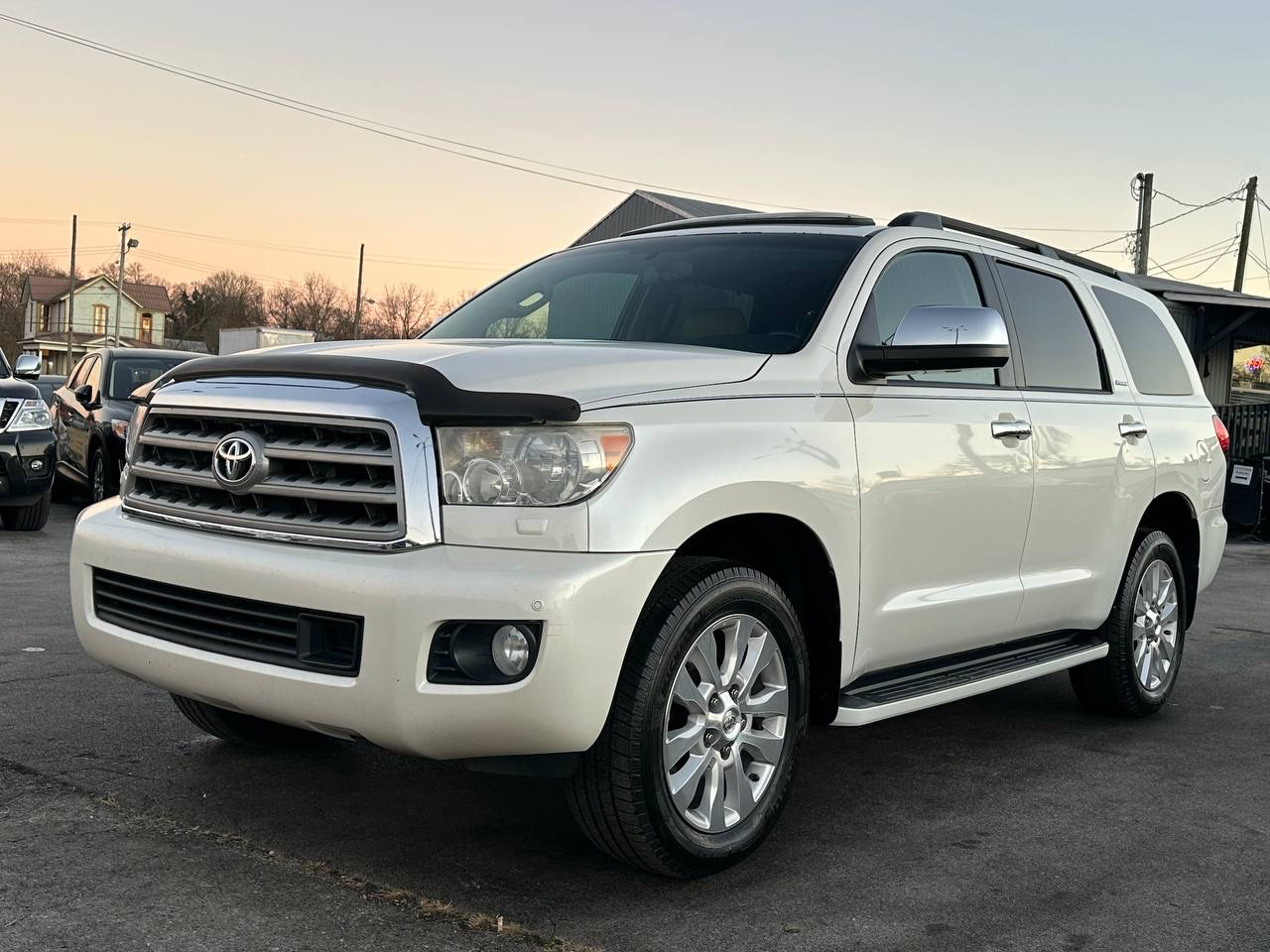 Toyota Sequoia Plantium 4WD FFV 2012