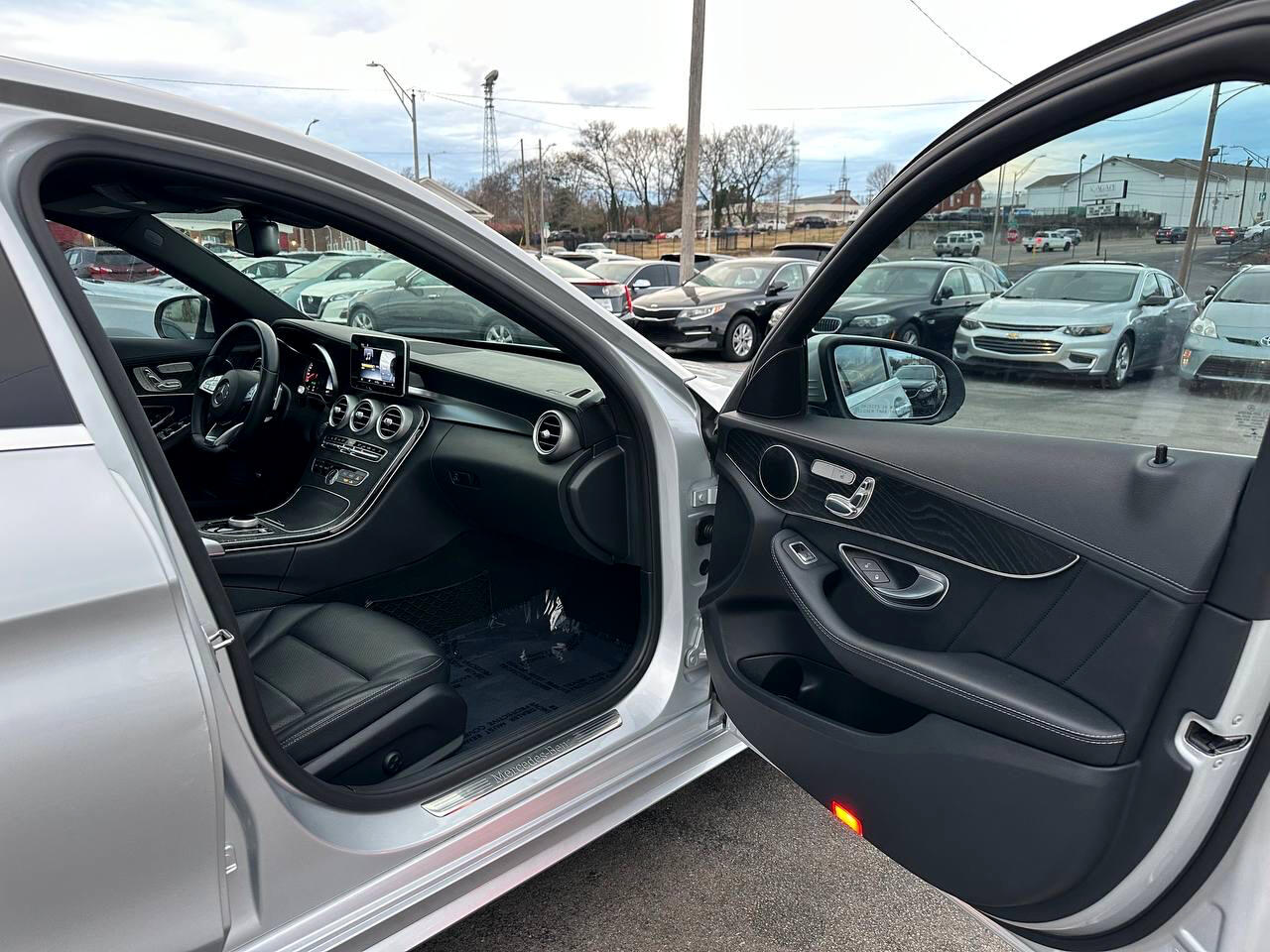 Mercedes-Benz C-Class C300 Sedan 2017