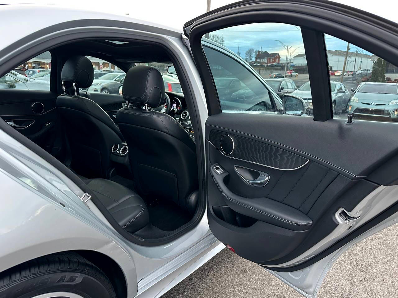 Mercedes-Benz C-Class C300 Sedan 2017