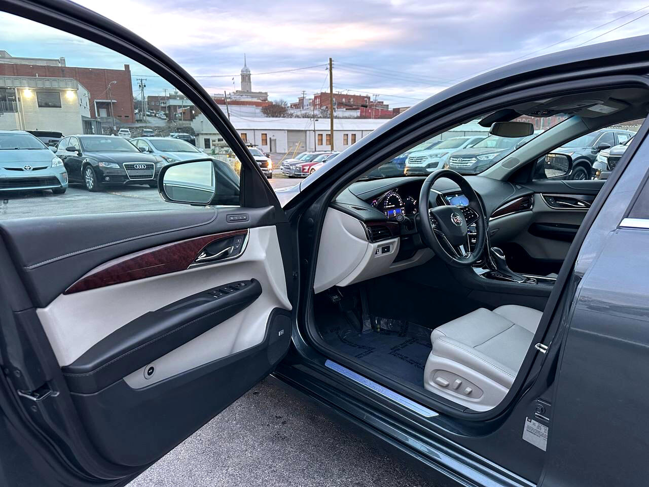 Cadillac ATS 2.0L Luxury RWD 2014