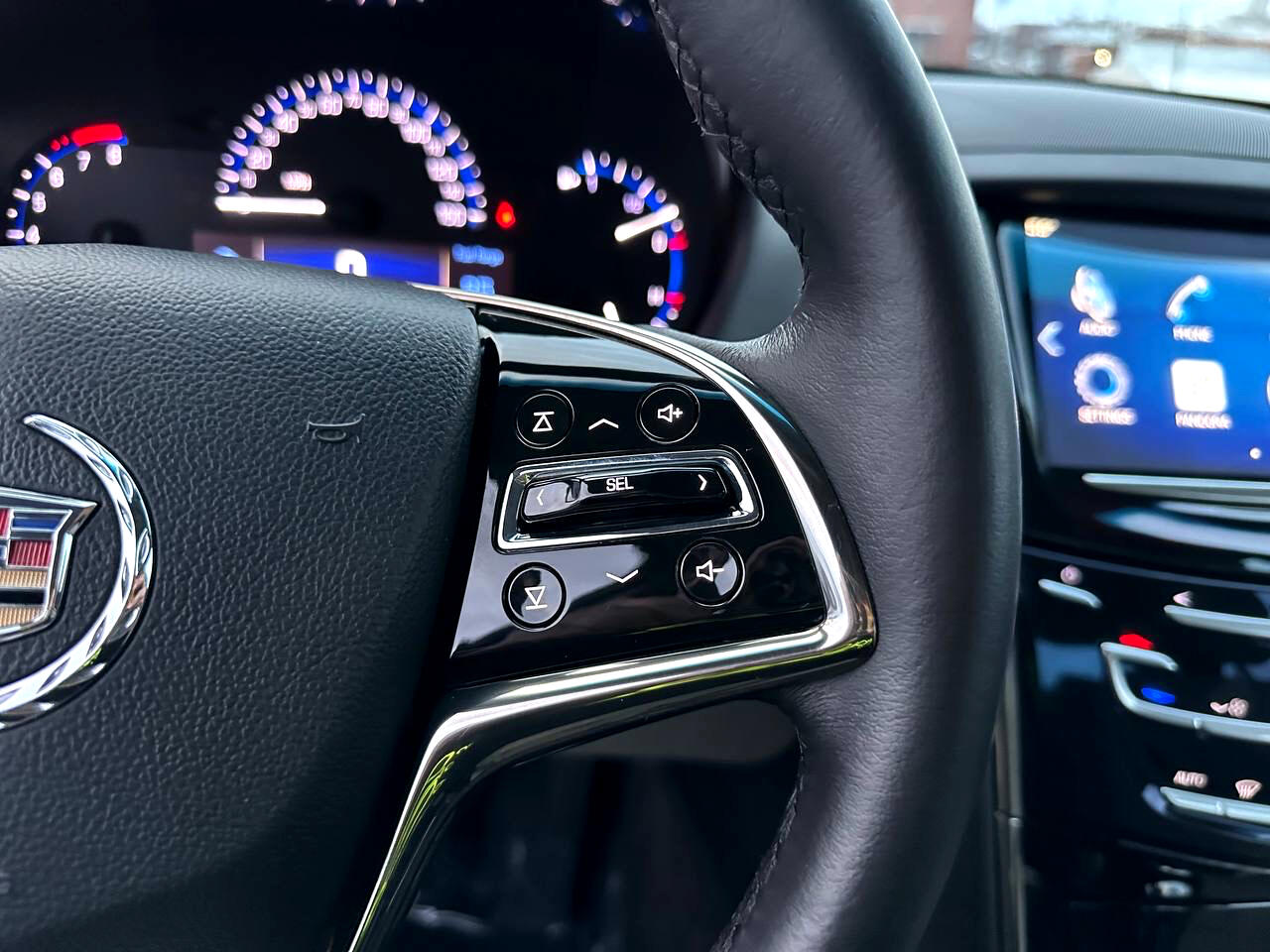 Cadillac ATS 2.0L Luxury RWD 2014