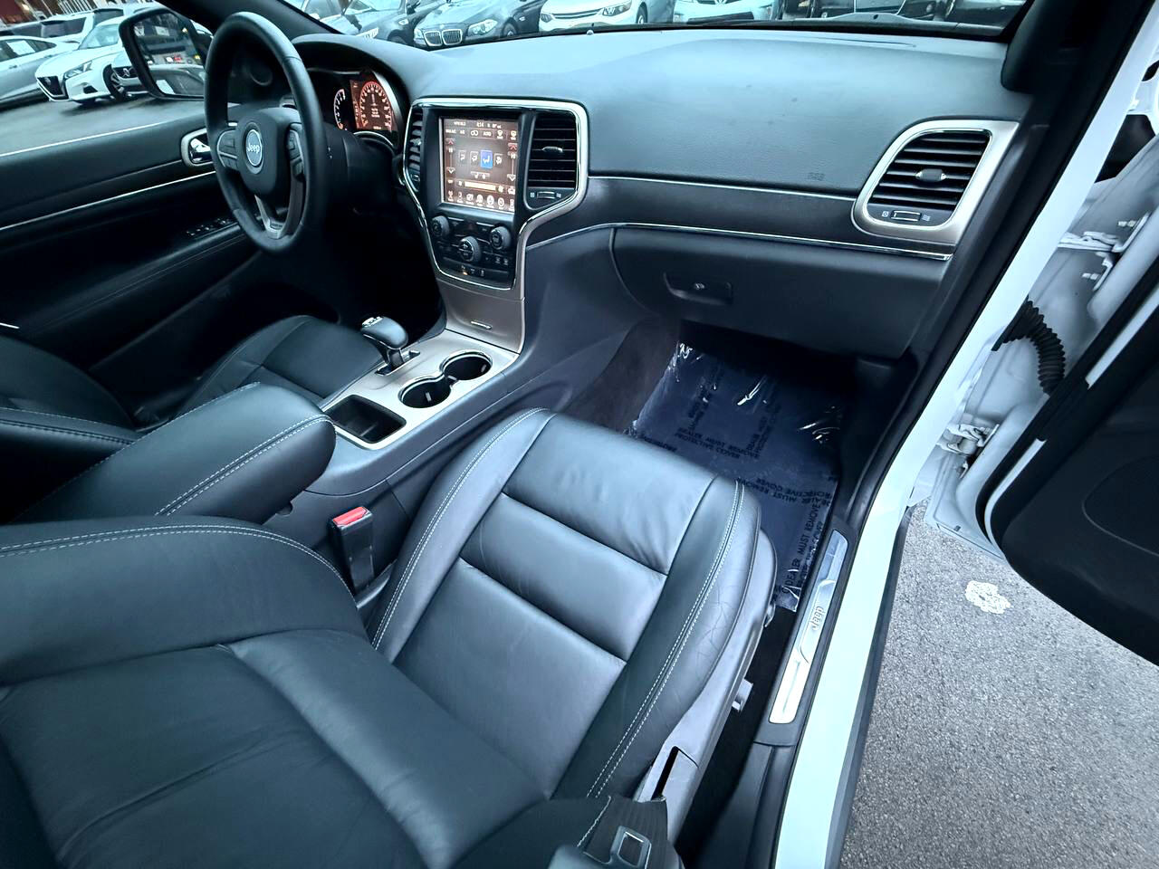 Jeep Grand Cherokee Limited 2WD 2015