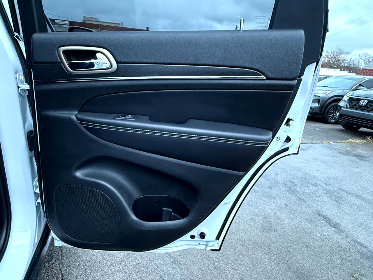 Jeep Grand Cherokee Limited 2WD 2015