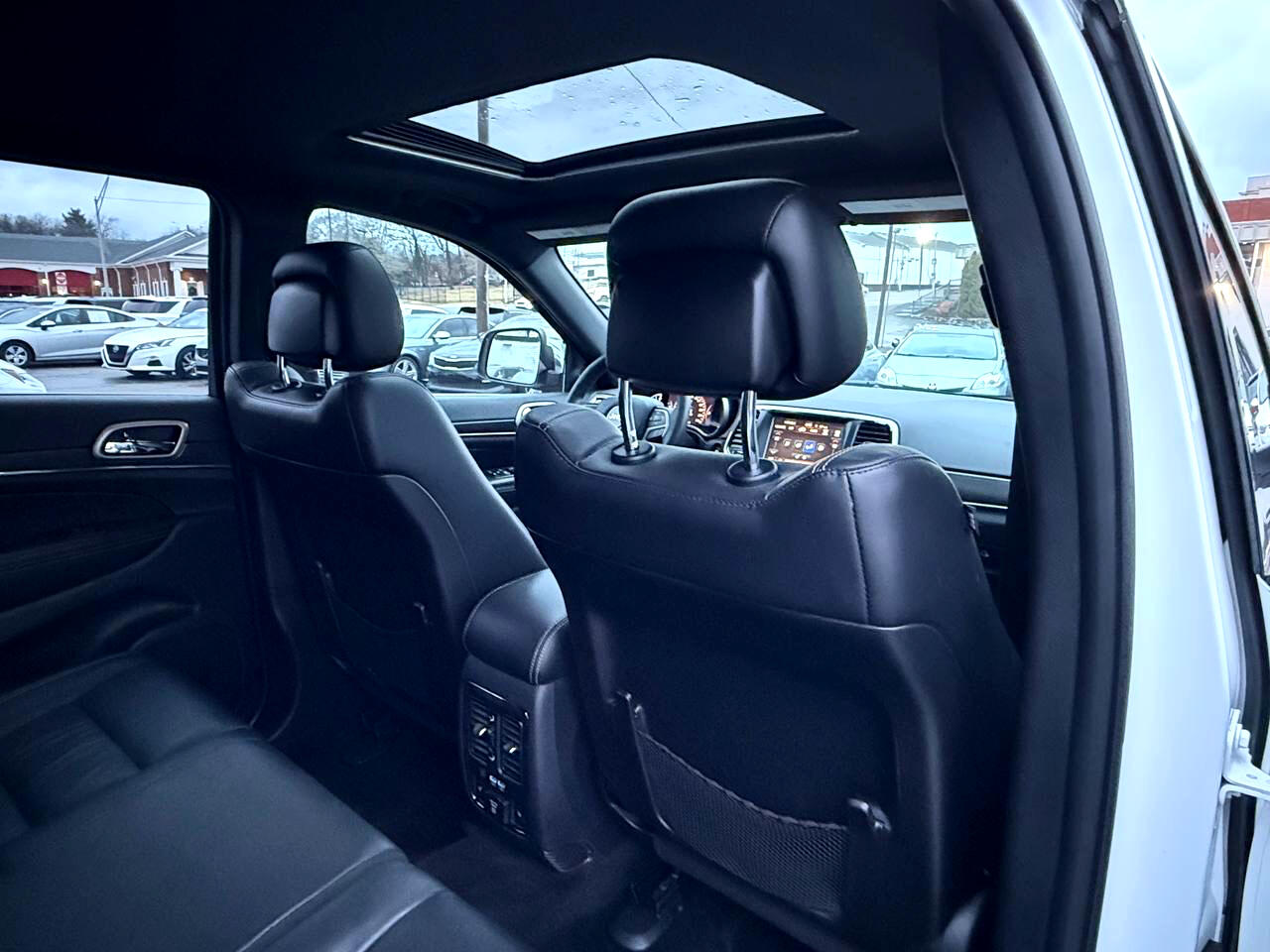 Jeep Grand Cherokee Limited 2WD 2015