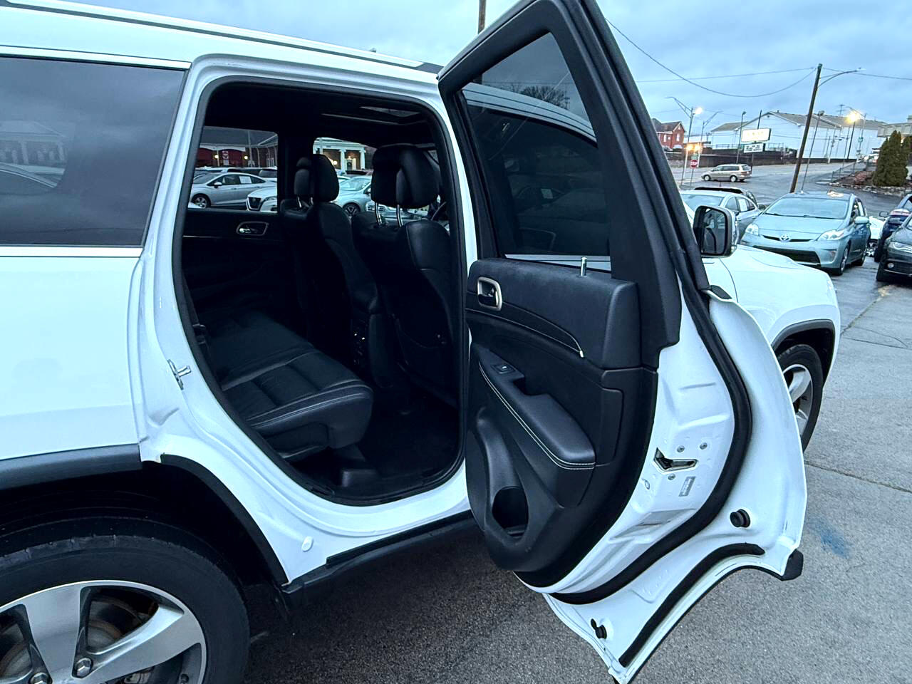 Jeep Grand Cherokee Limited 2WD 2015