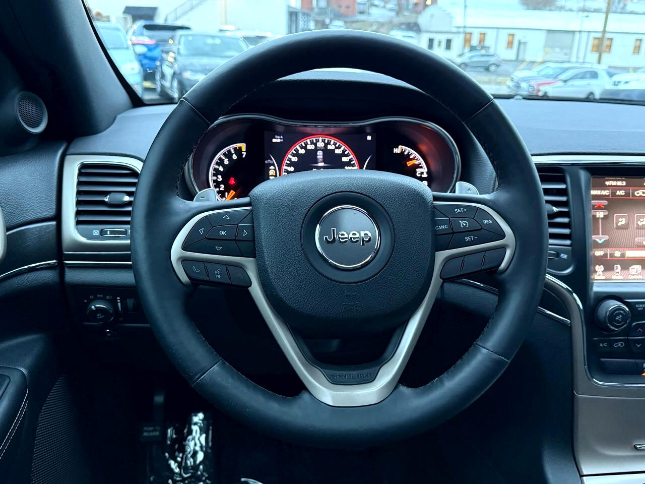 Jeep Grand Cherokee Limited 2WD 2015