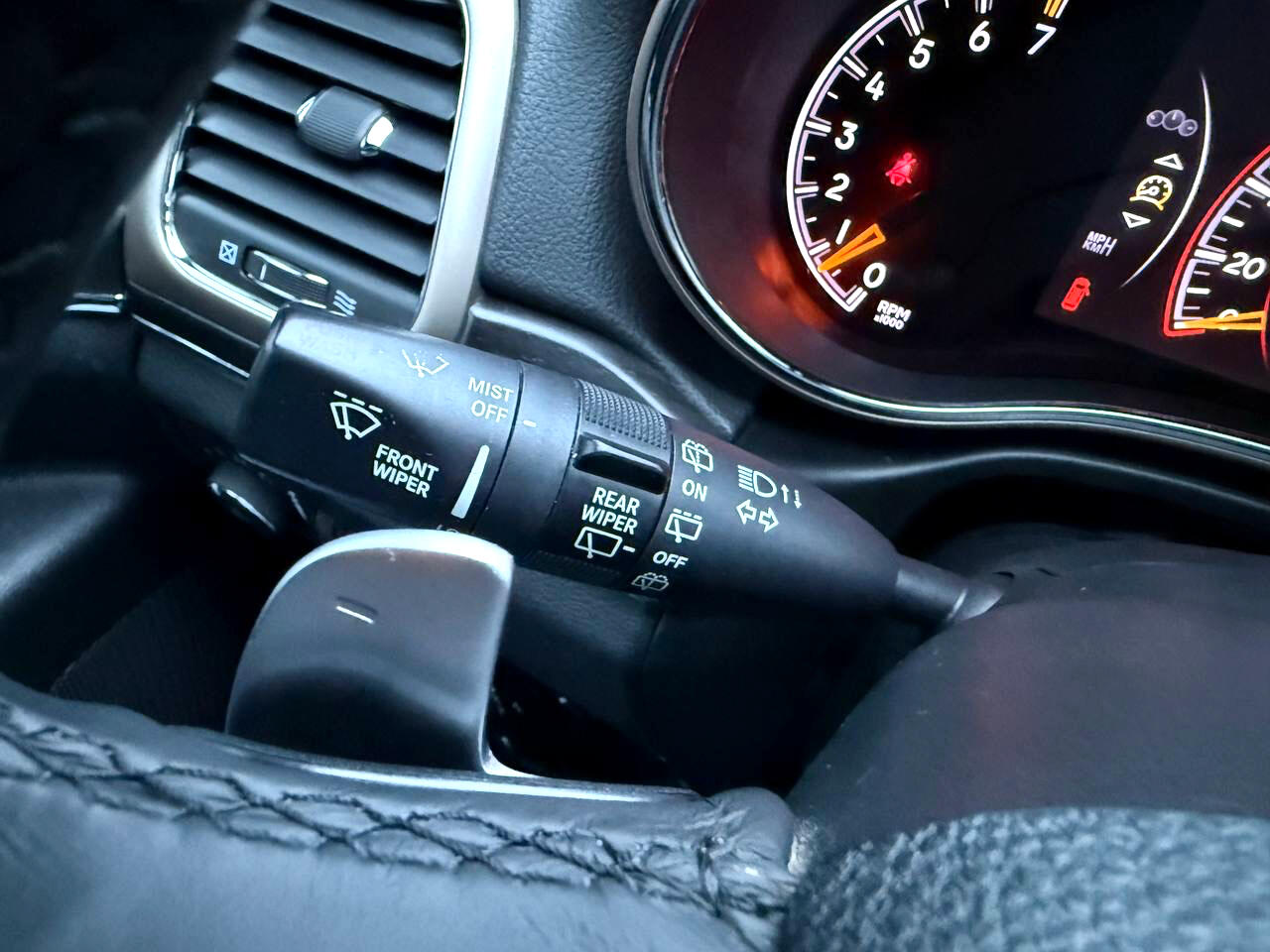 Jeep Grand Cherokee Limited 2WD 2015