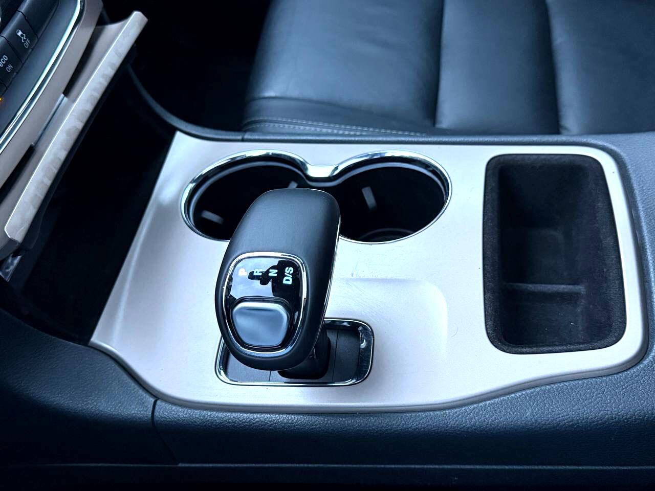 Jeep Grand Cherokee Limited 2WD 2015