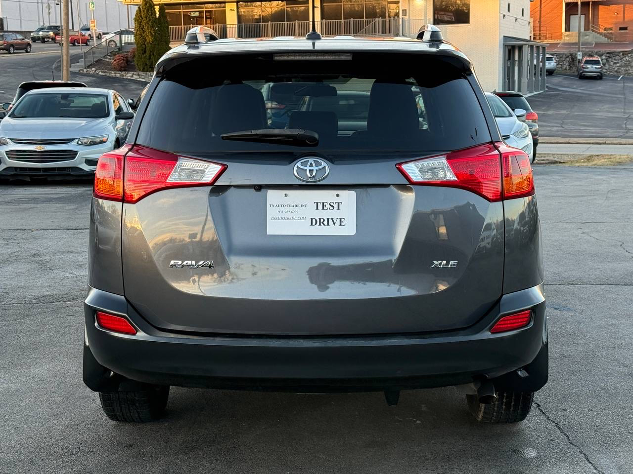 Toyota RAV4 XLE FWD 2015
