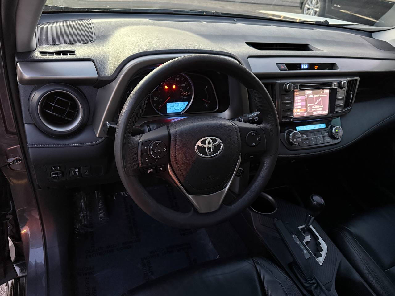 Toyota RAV4 XLE FWD 2015
