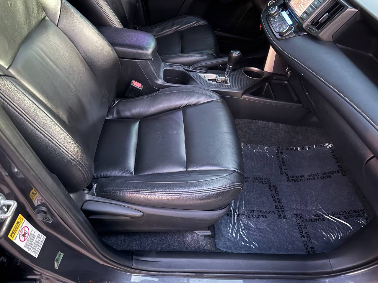 Toyota RAV4 XLE FWD 2015