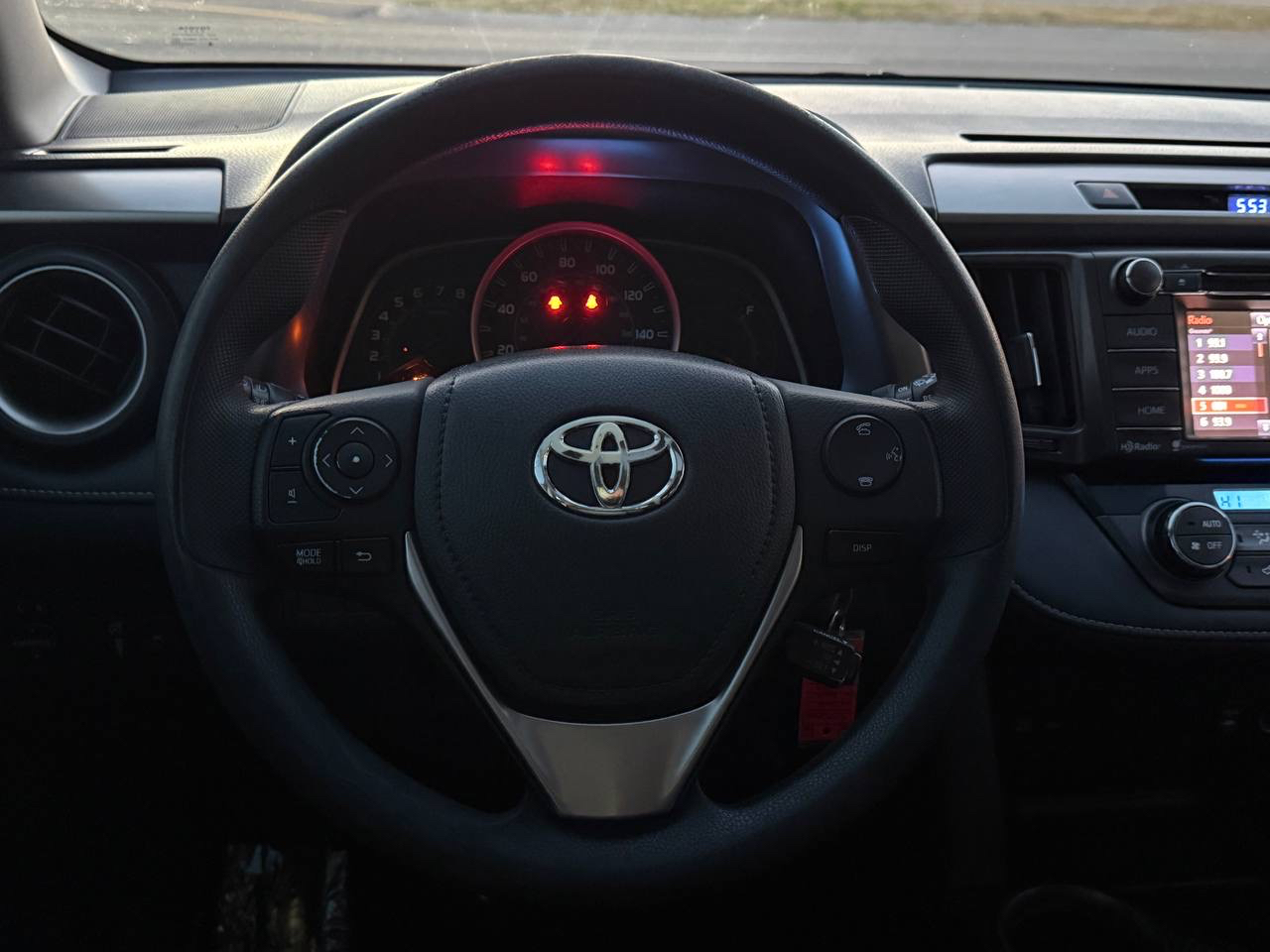 Toyota RAV4 XLE FWD 2015