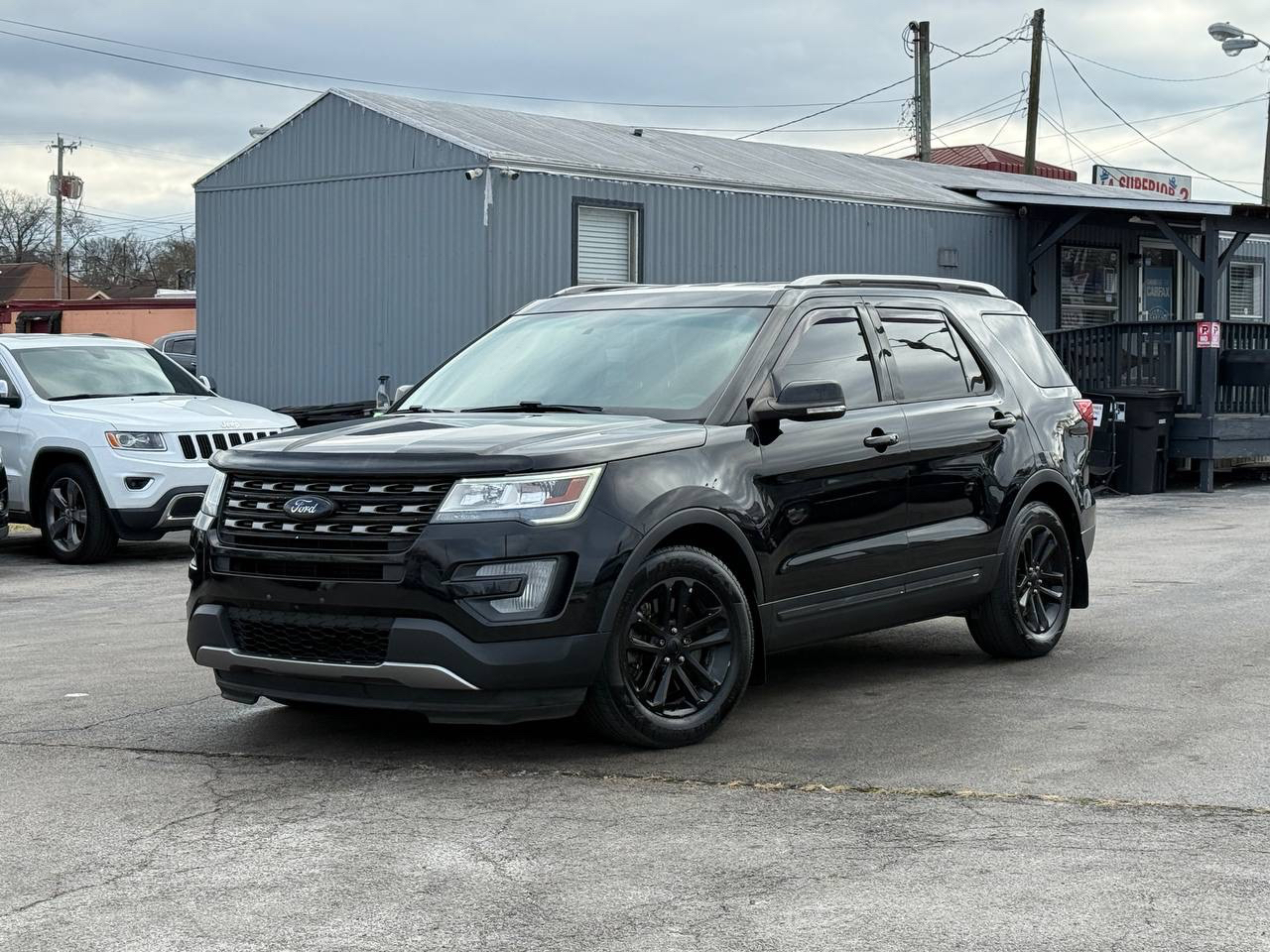 Ford Explorer XLT FWD 2016