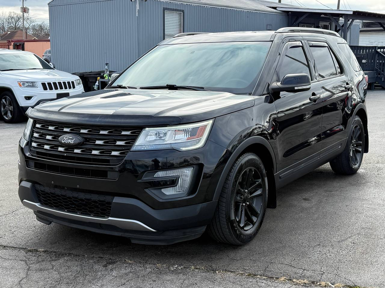 Ford Explorer XLT FWD 2016