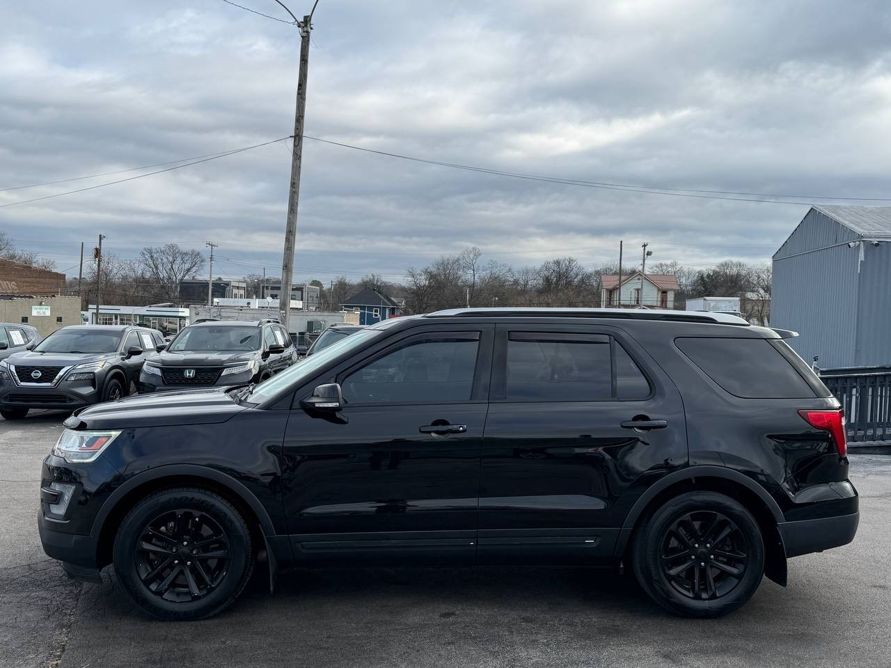 Ford Explorer XLT FWD 2016