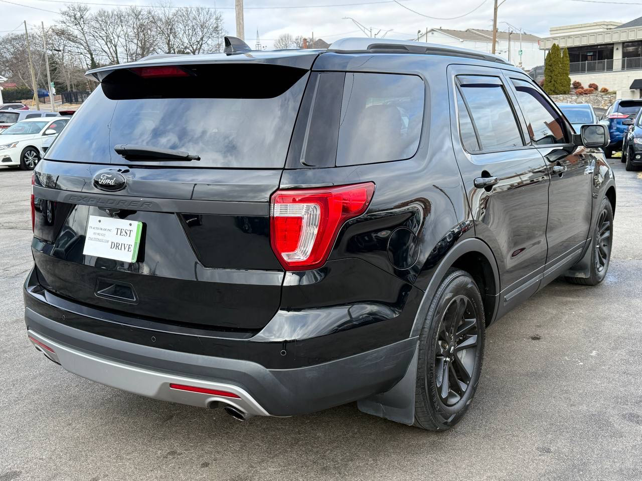 Ford Explorer XLT FWD 2016